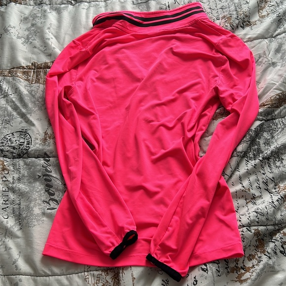 PINK VS Size Small Pull Over Sweater - Picture 3 of 3